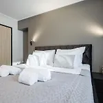 Apartmán Raevala - Elegant 30sqm With Kitchenette *